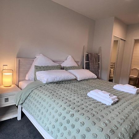 3 Bedroom Apartment In Newmarket Auckland Esterno foto