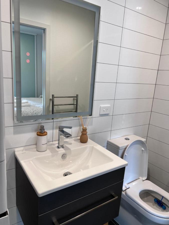 3 Bedroom Apartment In Newmarket Auckland Esterno foto