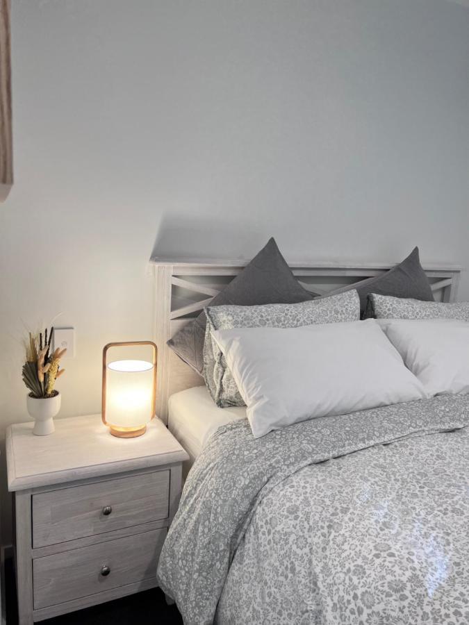 3 Bedroom Apartment In Newmarket Auckland Esterno foto